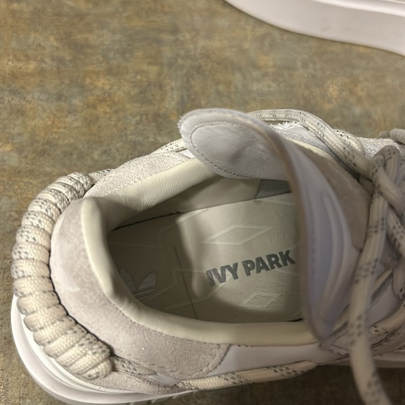 Adidas Ivy Park Super Super Sleek 72 size 8 worn twice in excellent condition - Picture 5 of 10